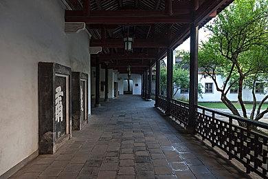 《一步一脚印》今日发售，从“罐装男人”到“废柴 Nate”《掘地求升》制作组带来全新折磨！